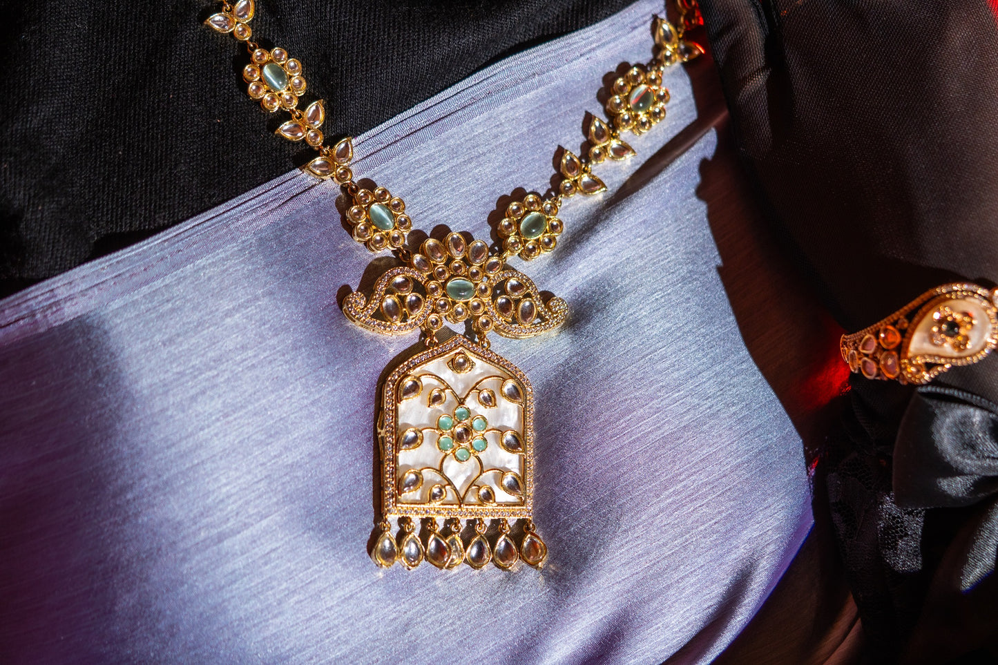 Gold Plated Mother of Pearl Kundan Polki Moissanite Necklace