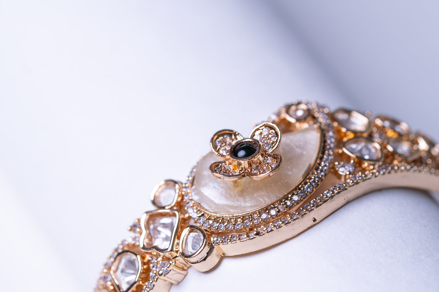 Mother of Pearl & Premium Moissanite Polki Kundan Bracelet