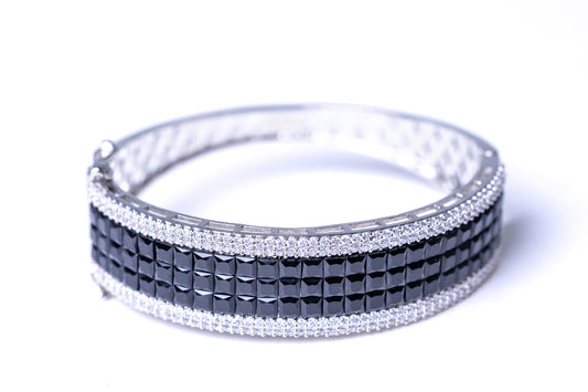 Black & White American Diamonds Zirconia Bracelet