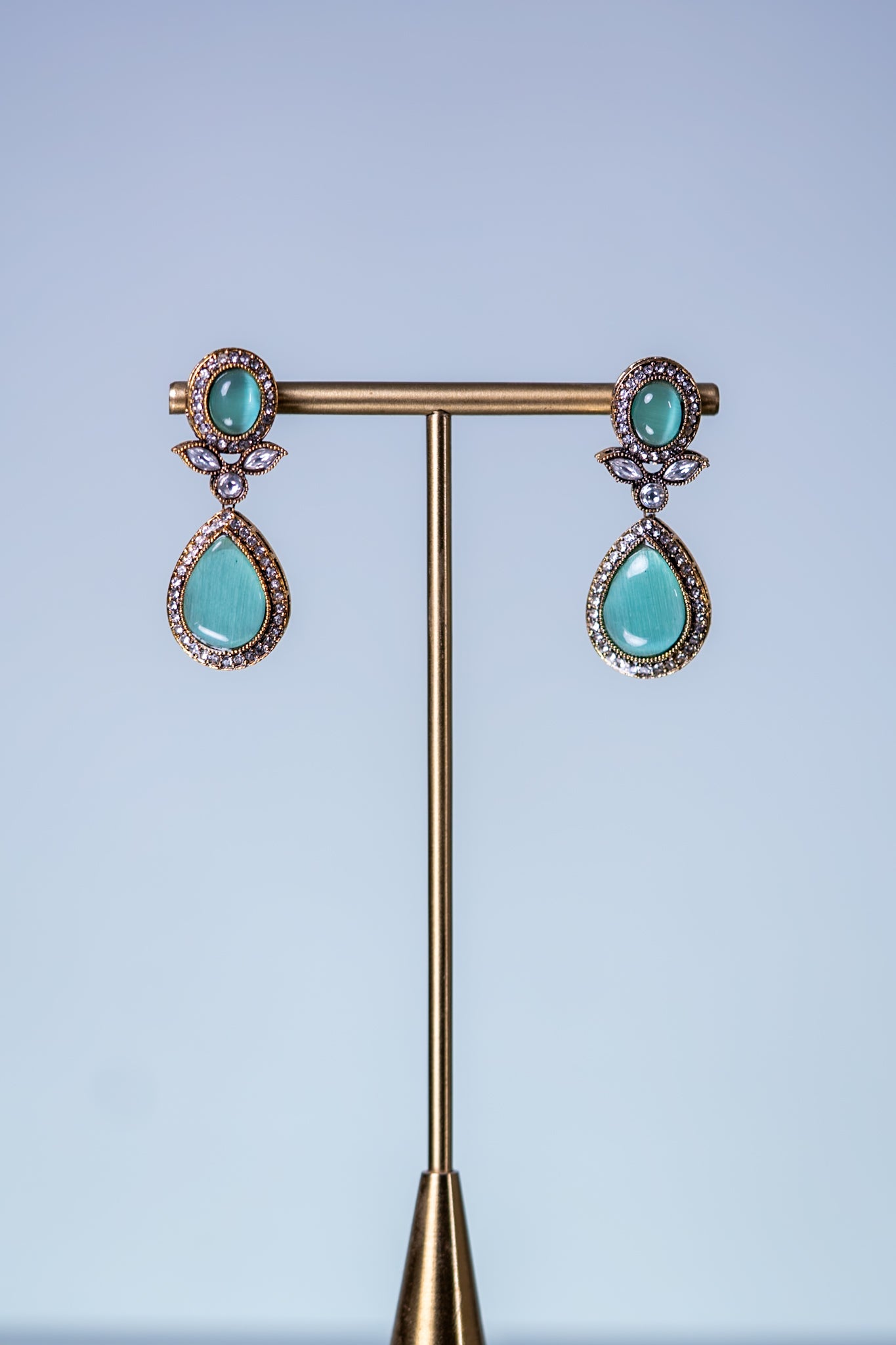 Aqua Mint Stone and Kundan Polki Necklace with Earrings