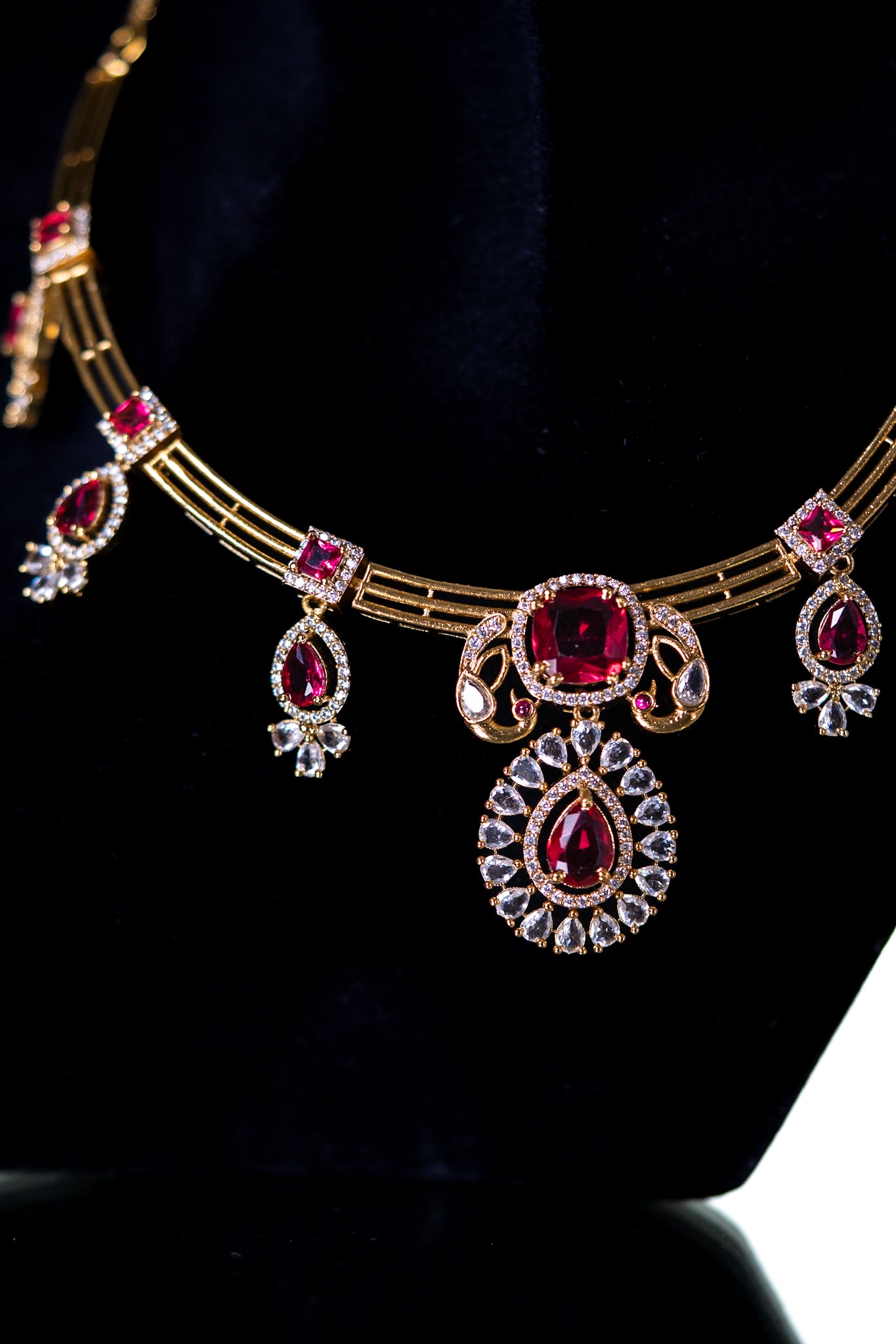 Red Stone Gold Plated Hasli Necklace with Earrings
