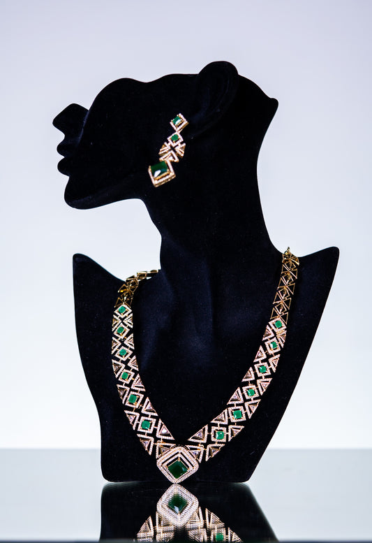 Parisian Golden V Style Necklace with Dangler Earrings