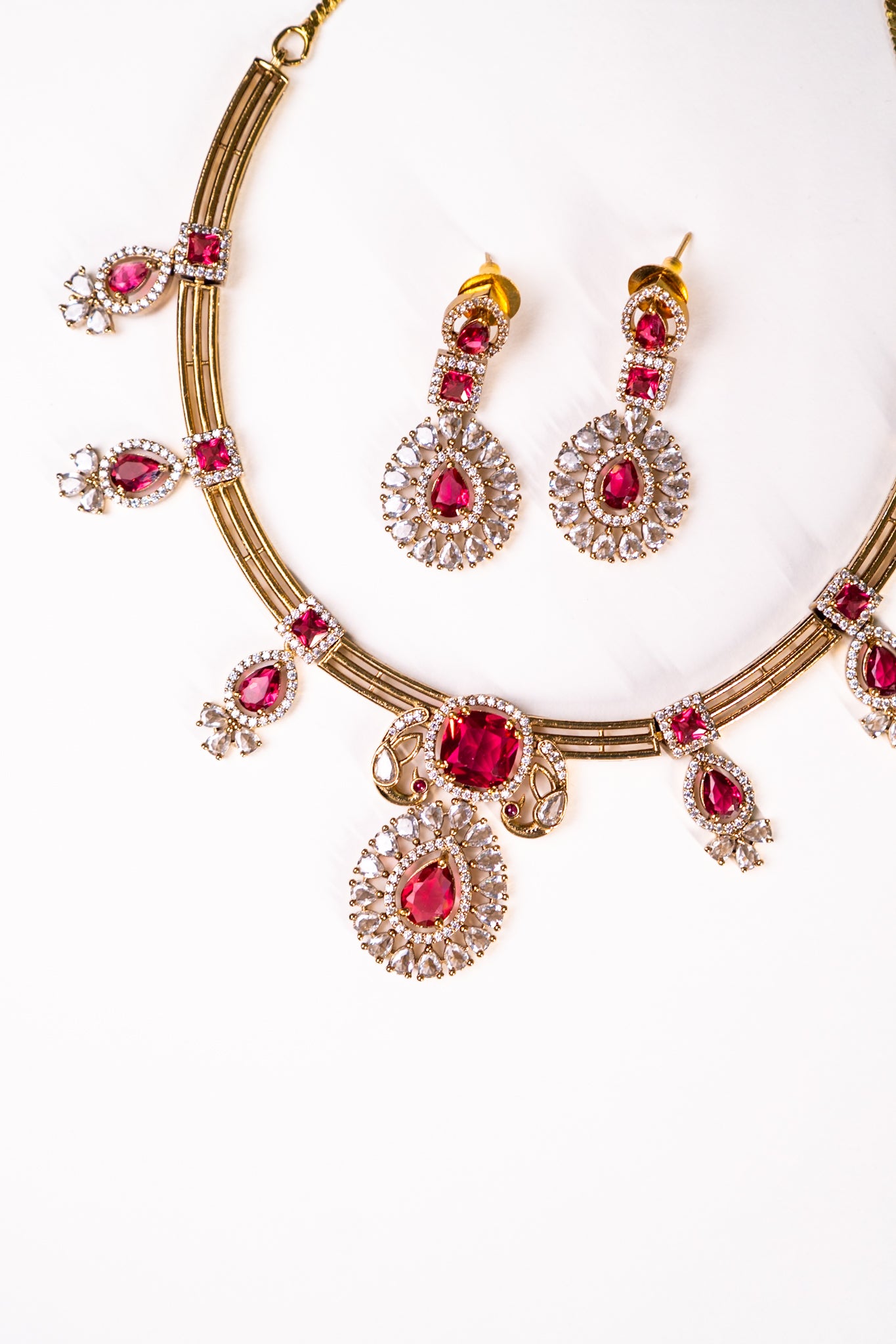 Red Stone Gold Plated Hasli Necklace with Earrings