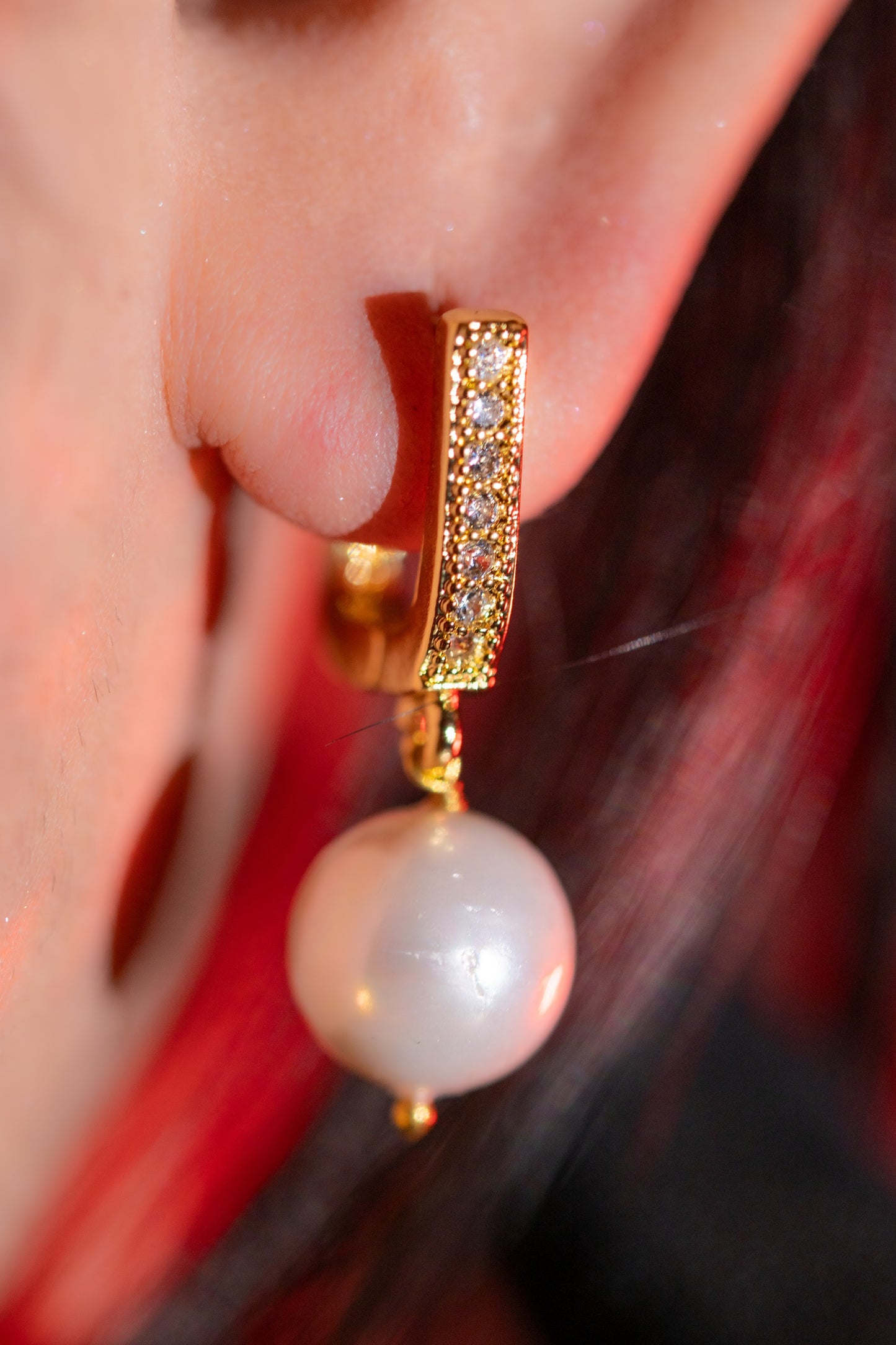 Real Pearl with Natural Sea Shell and American Diamonds Zirconia Pendant Necklace