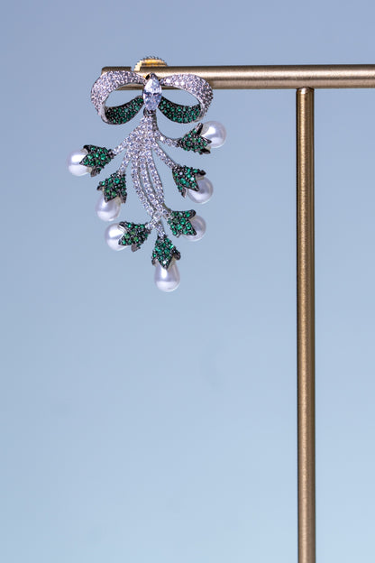 Emerald Green and White Nano Setting American Diamonds Zirconia with Real Pearl Designer 3D Necklace
