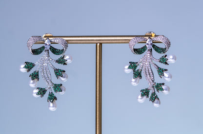 Emerald Green and White Nano Setting American Diamonds Zirconia with Real Pearl Designer 3D Necklace