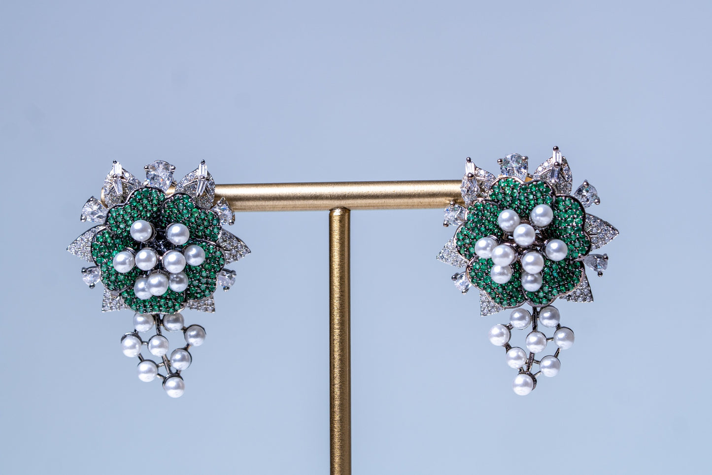 Emerald Green and White Nano Setting American Diamonds Zirconia with Real Pearl Designer 3D Leaves Necklace
