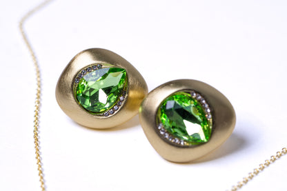 Australian Crystal 18KT Gold Plated Pendant and Stud Earrings