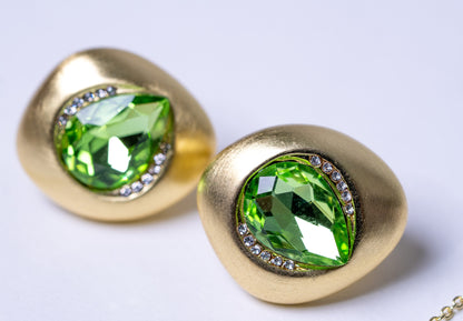 Australian Crystal 18KT Gold Plated Pendant and Stud Earrings
