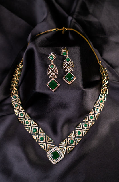 Parisian Golden V Style Necklace with Dangler Earrings